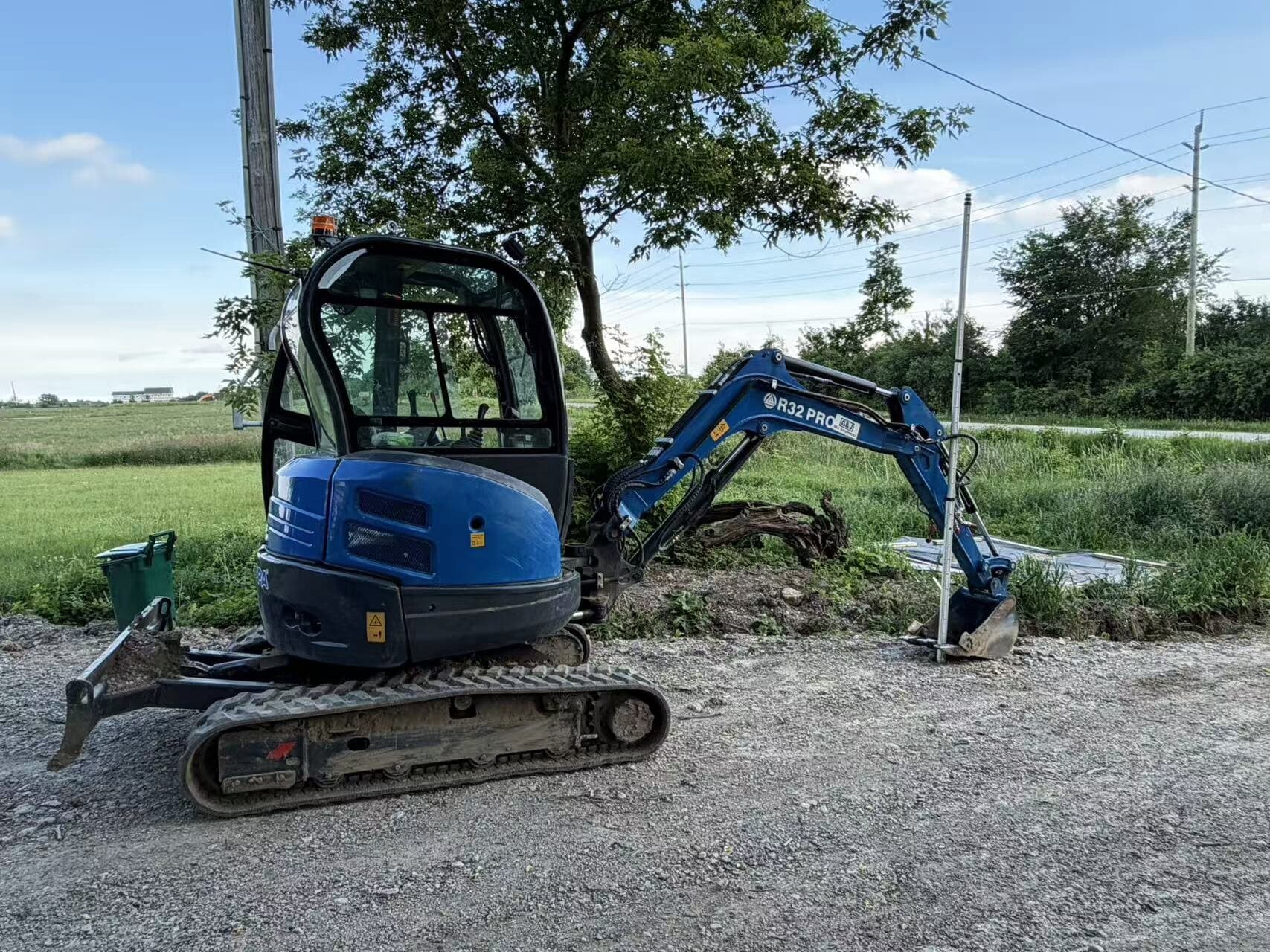 A Zhiwo Inc. excavator on a job site